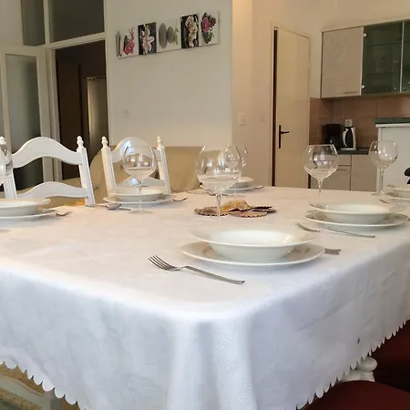 Apartment Agard *