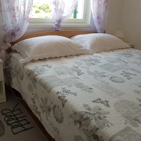 Agard Brodarica (Sibenik-Knin)