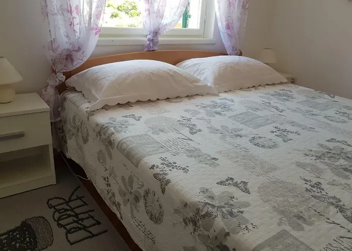 Agard Brodarica (Sibenik-Knin)